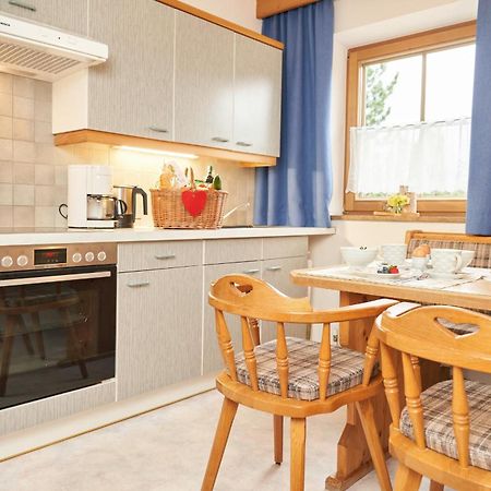 Ferienhaus Kirchplatzl Leutasch Bagian luar foto