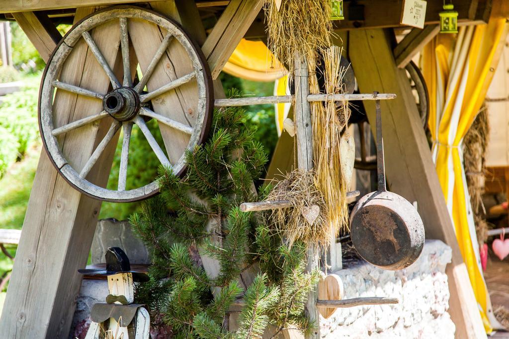Ferienhaus Kirchplatzl Leutasch Bagian luar foto
